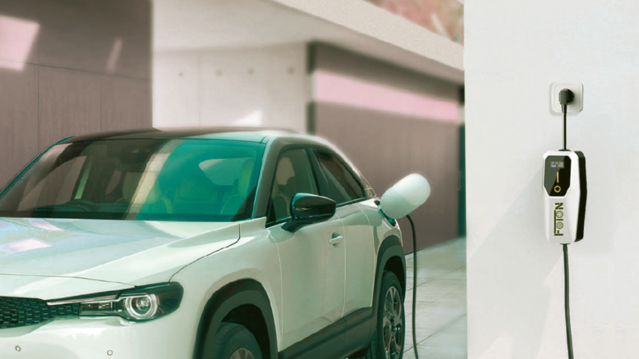 Преносимо EV зарядно устройство